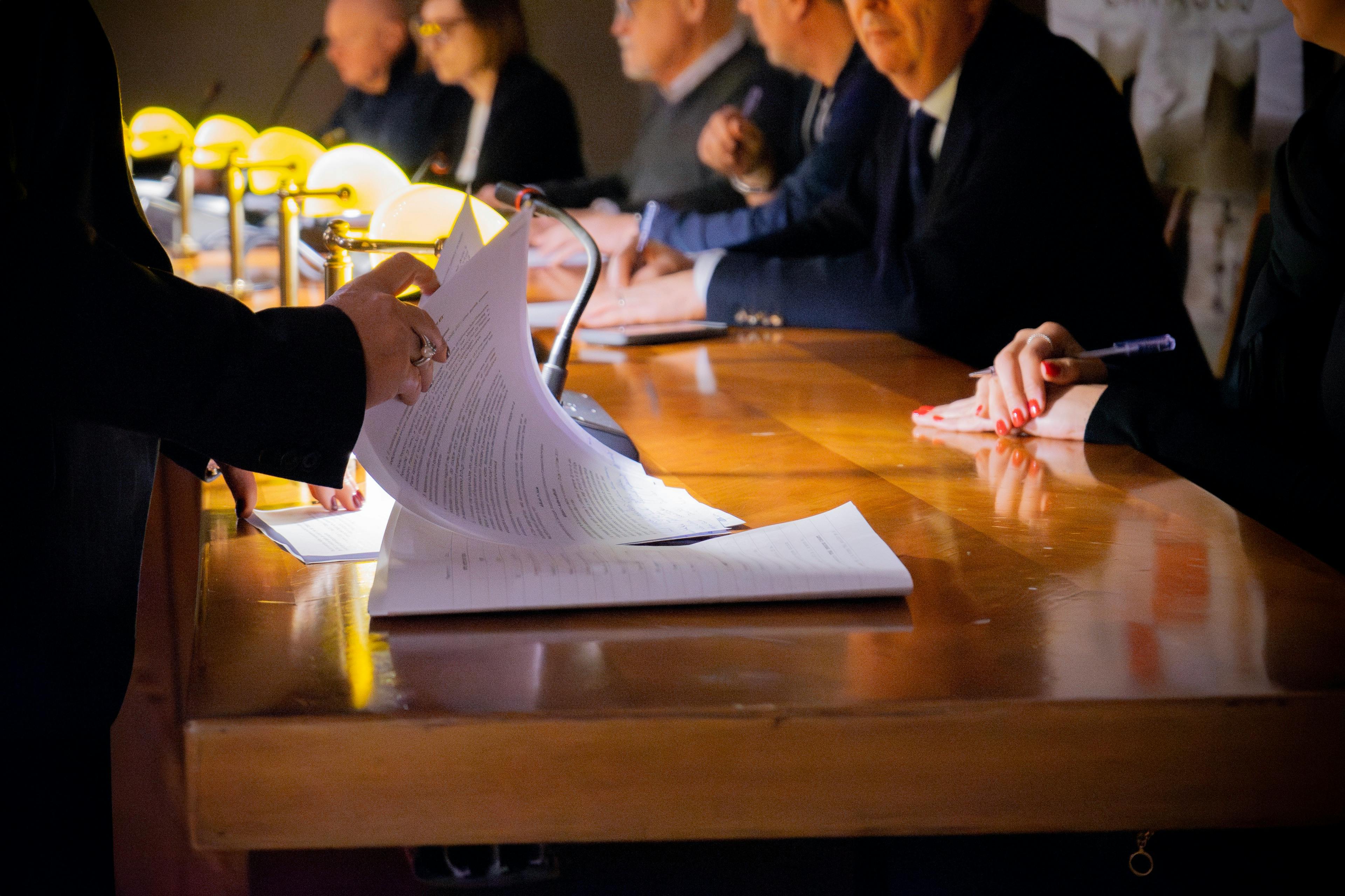 Can Oppressive Conduct against Minority Shareholders be Governed by Contract? 