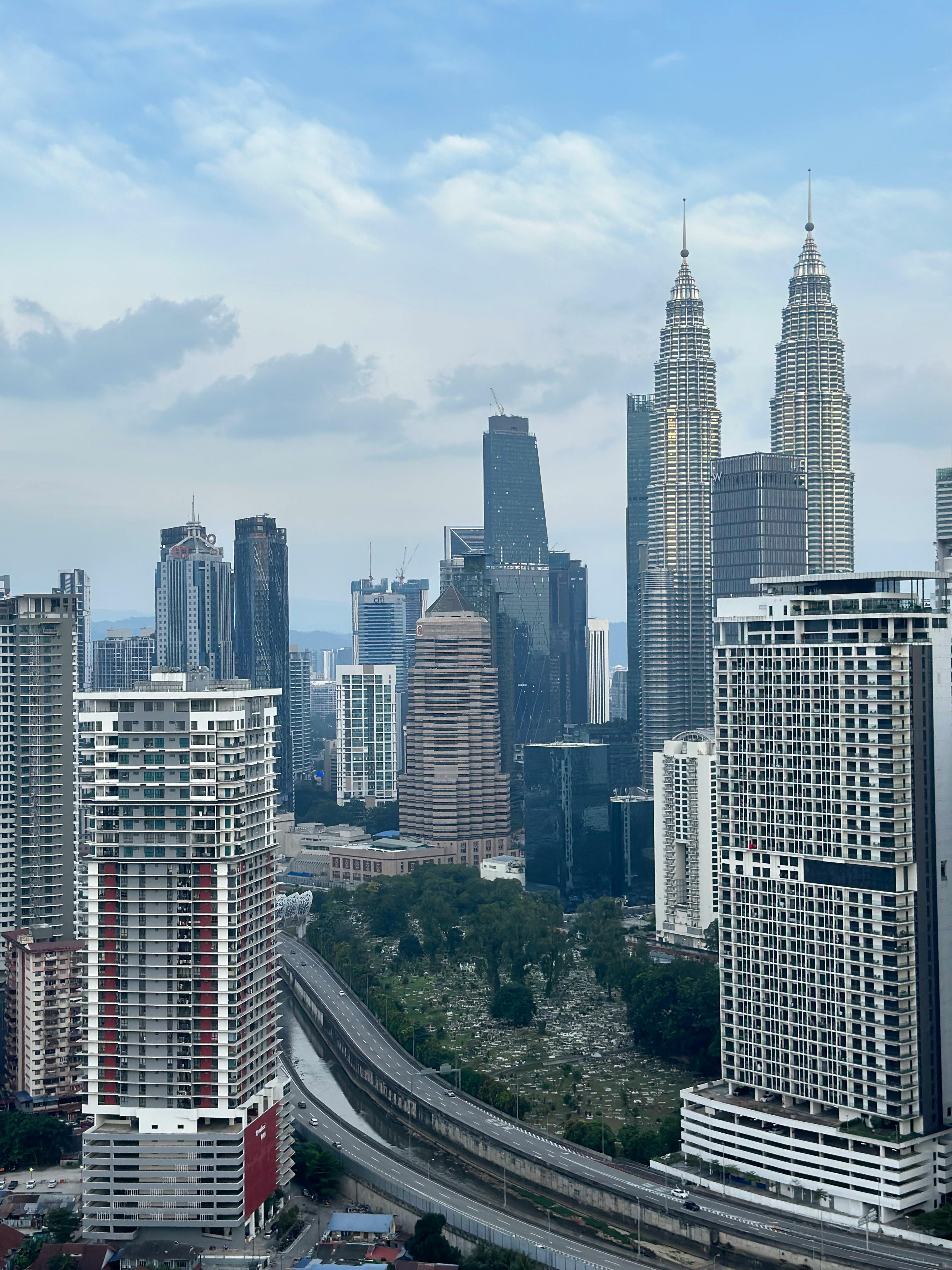 A beneficial owner holding shares in a public listed company is entitled to injunctive reliefs under s. 351 of the Companies Act 2016